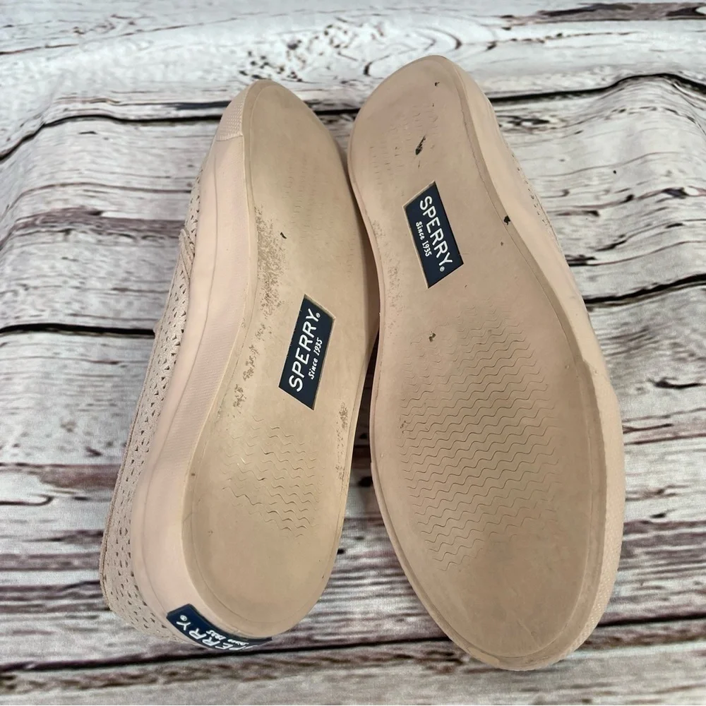 Sperry Seaside Nautical Light Pink Perforated Slip On Loafer Shoes‎ Women’s 7.5M